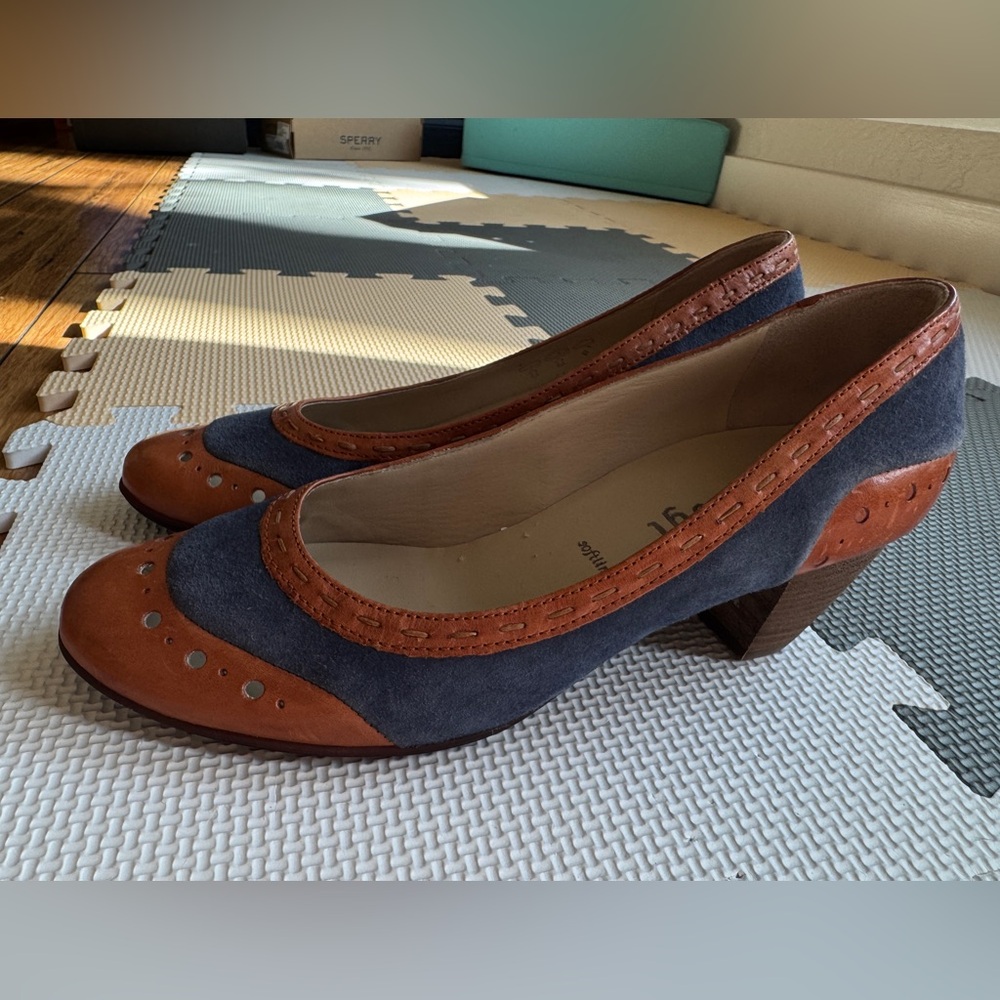 Högl Pump, blue suede+brown leather, Austrian premium shoe brand, Size 7.5